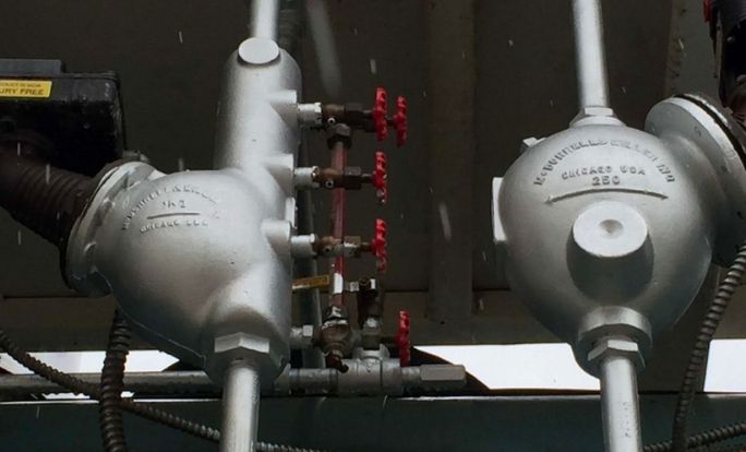 Picture of steam boiler pump 